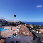 Blue Oasis 아파트 *