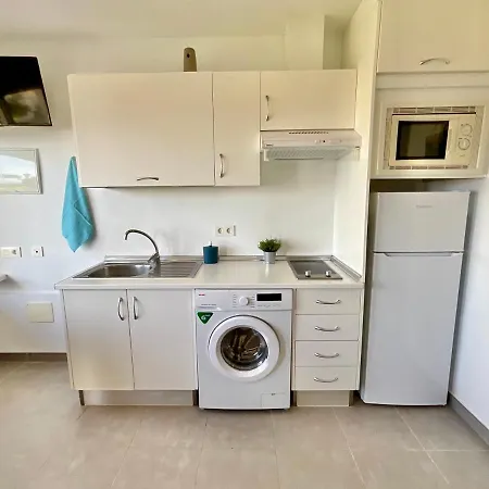 Blue Oasis شقة تاكورونتي